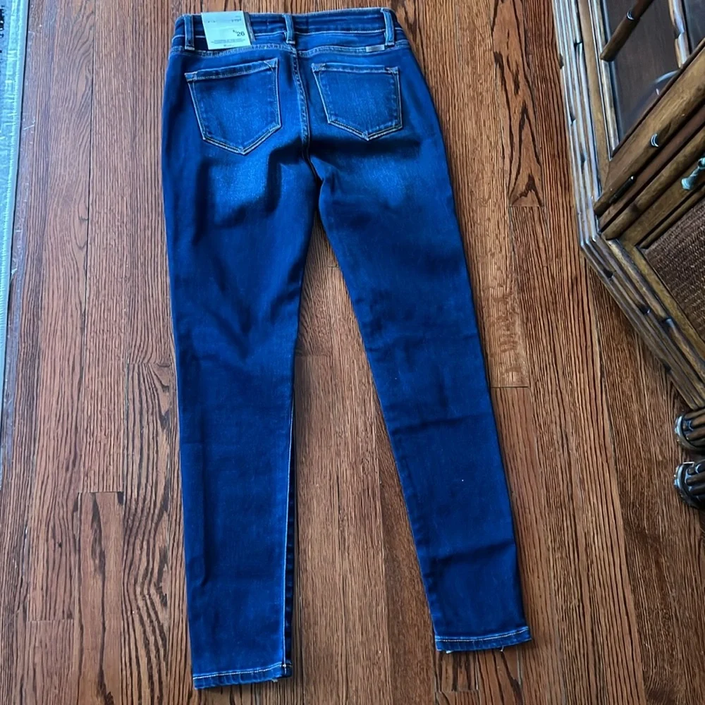 Kancan Kora Mid Rise Super Skinny jeans - Picture 8 of 9